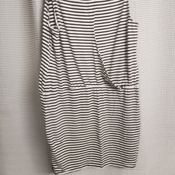 BAR III DRESS - Picture 4 of 6